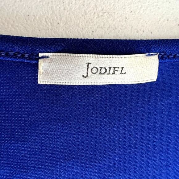 Jodifl Royal Blue Puff Shoulder Short Sleeve V-Neckline Blouse Top Size Medium - Picture 4 of 8